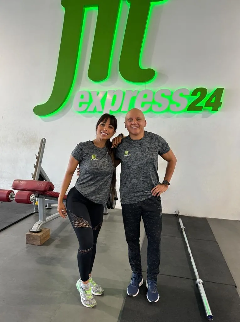 Fit Express 24 coaching team